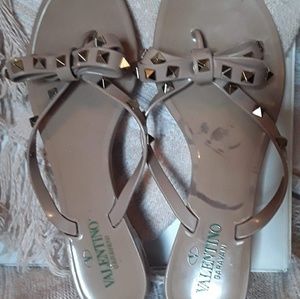 Valentino Garavani sandels